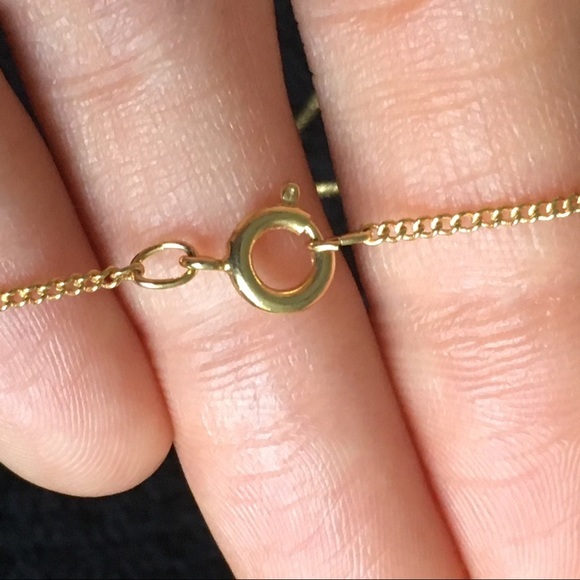 Two Delicate and Dainty Vintage Gold Tone Necklaces - Picture 12 of 16